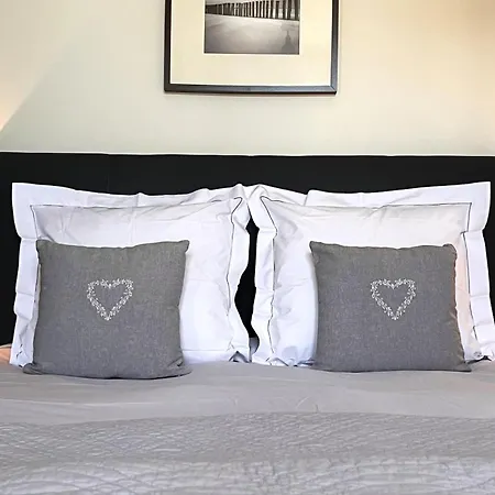 Otentik Bed & Breakfast